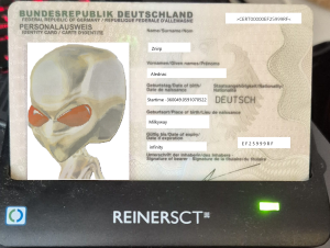 Ausweis auf Terminal